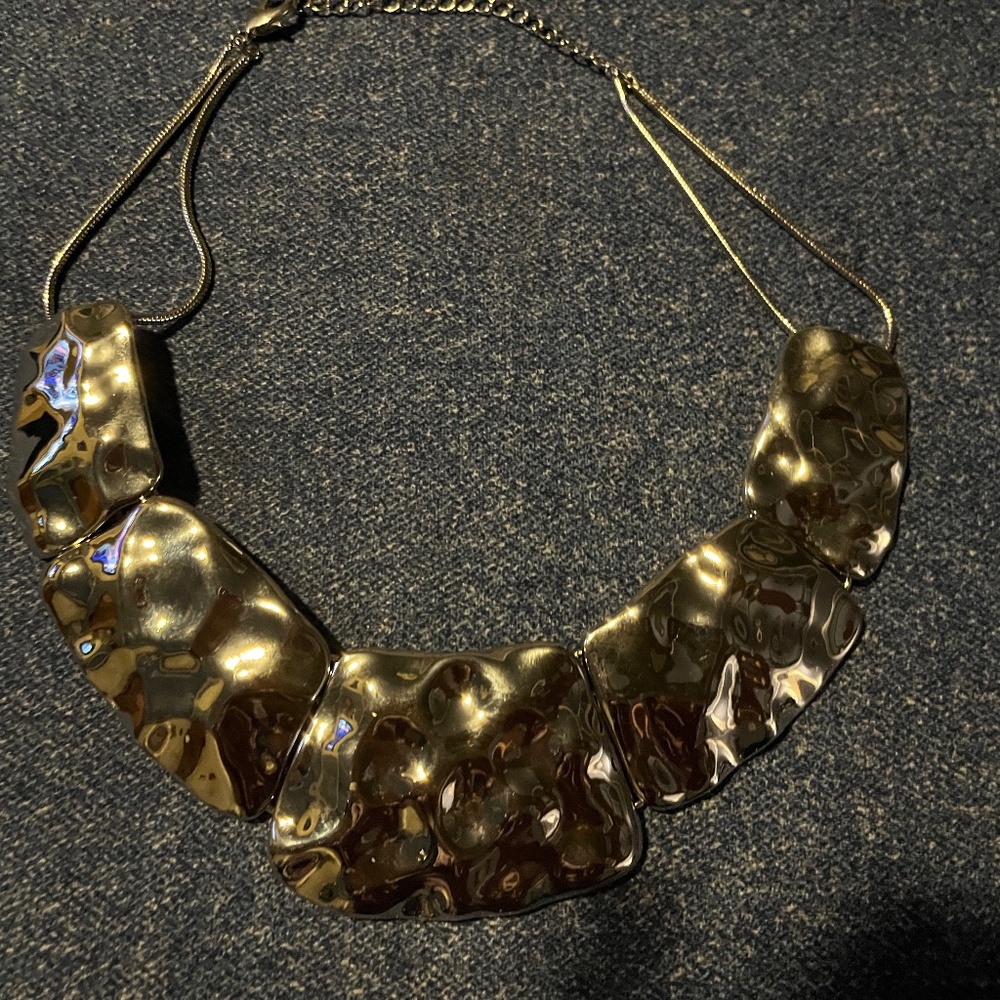 NWOT Park Lane High End Costume Jewelry- Silver tone necklace